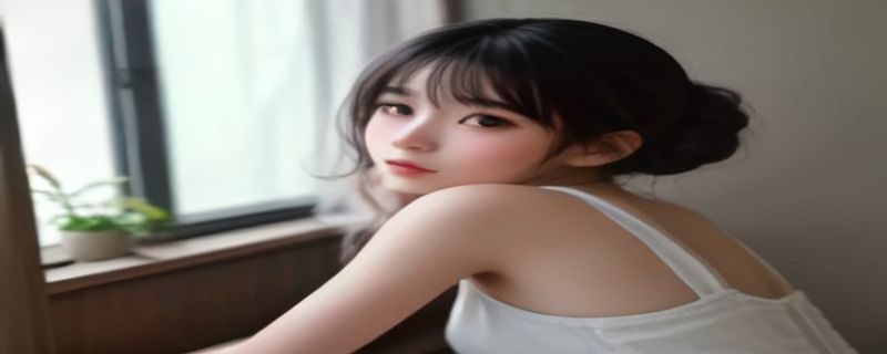 清晨自然光线下一位气质女性站在橄榄绿植物丛中，侧脸轮廓清晰，光影柔和，美女图精选封面级人像摄影